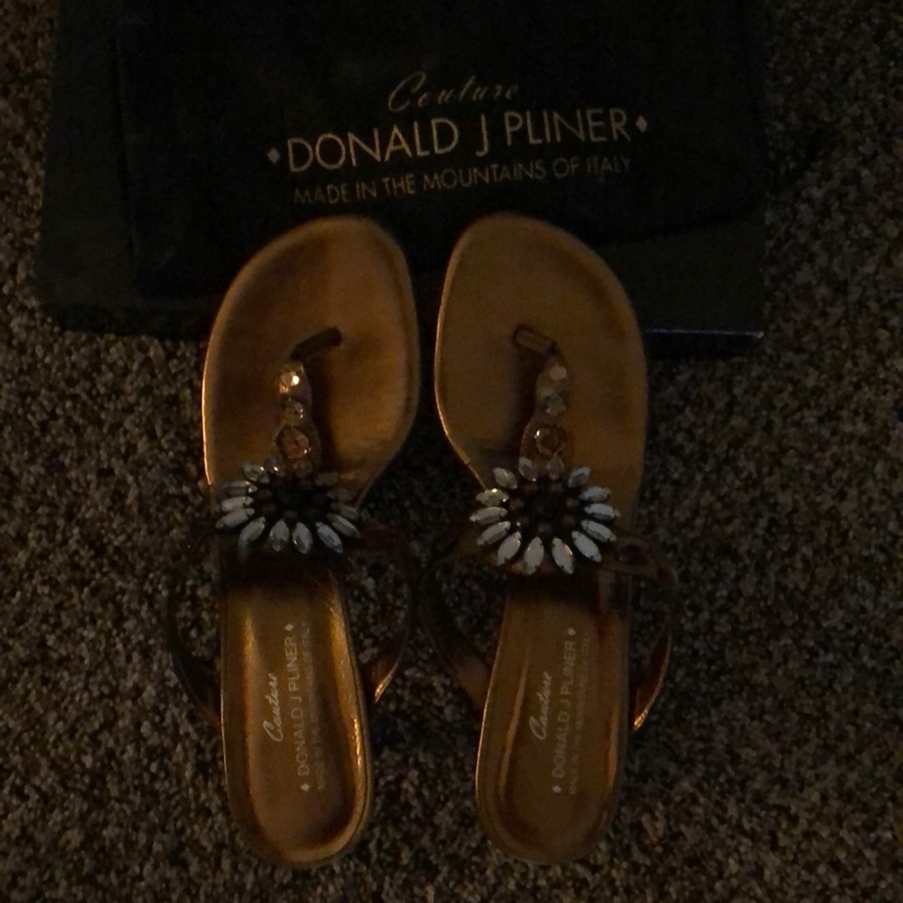 Donald pliner heels